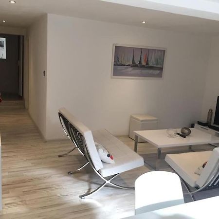 Lovely Two Bedrooms Apartment. Flic en Flac Екстер'єр фото