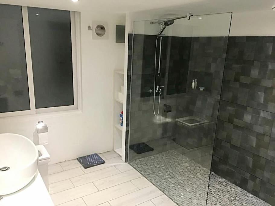 Lovely Two Bedrooms Apartment. Flic en Flac Екстер'єр фото