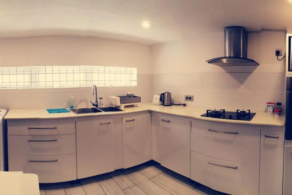 Lovely Two Bedrooms Apartment. Flic en Flac Екстер'єр фото